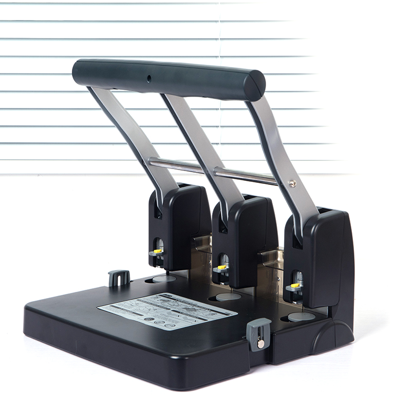 Paper Punch 3 Hole - P-1000-3 Perforadora Manual de 3 Anillos